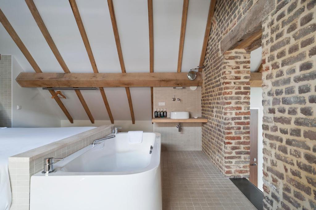 Cour 8 Lofts Guest House Maastricht Room photo