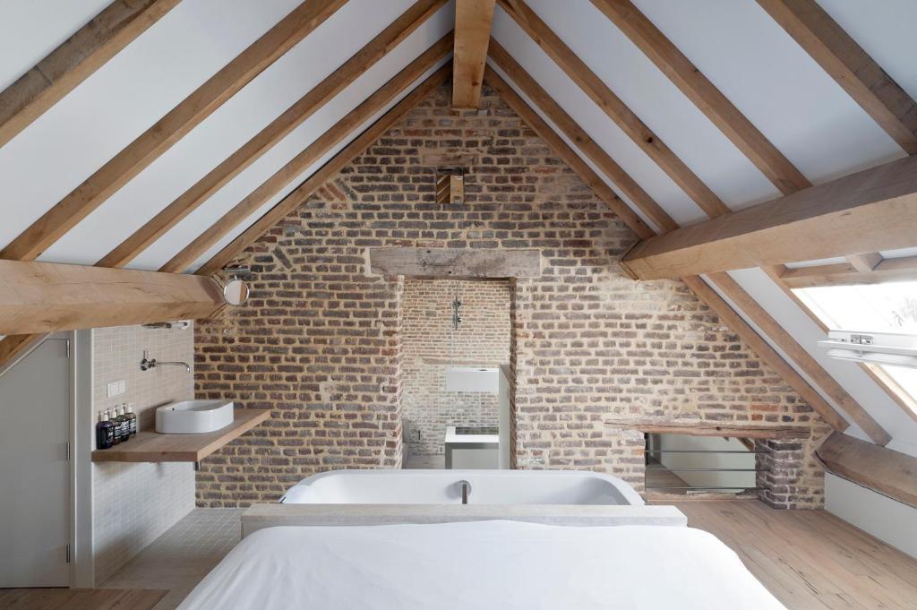 Cour 8 Lofts Guest House Maastricht Room photo